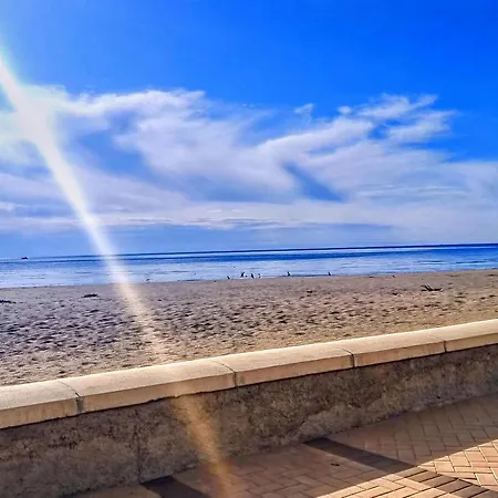 Inviting In With Shared Pool Fuengirola