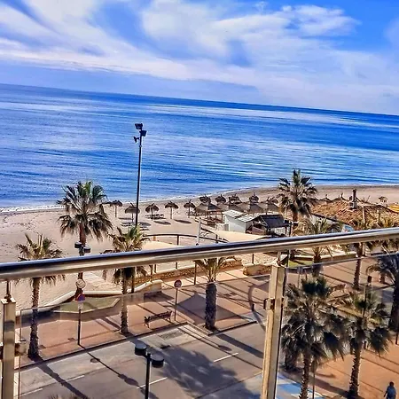 Inviting In With Shared Pool Apartment Fuengirola