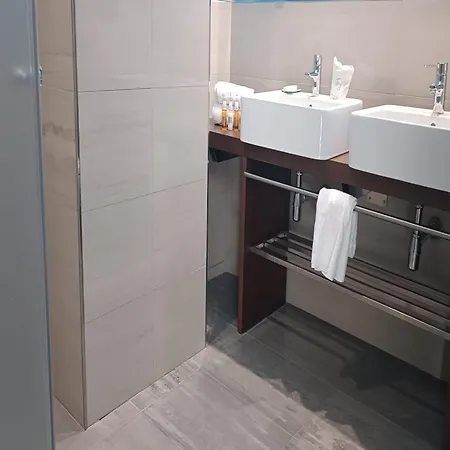 Apartment Inviting In With Shared Pool
