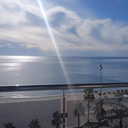 Inviting In With Shared Pool Apartment Fuengirola