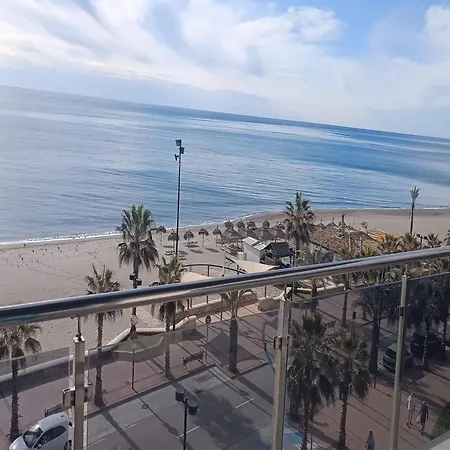 Inviting In With Shared Pool * Fuengirola